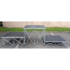 Location Podium compétition 3 places(3 vainqueurs) 20cm - 40xm et 60cm ou 40cm-60cm-80m Location Podium compétition 3 places(3 vainqueurs) 20cm - 40xm et 60cm ou 40cm-60cm-80m